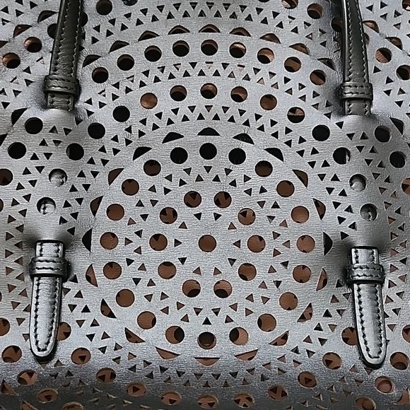 Alaia tote bag - Picture 8 of 11